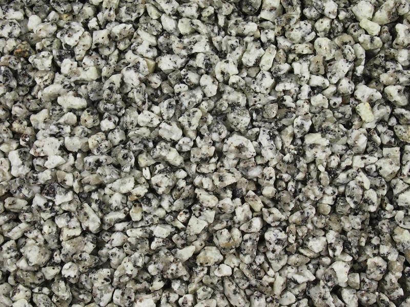Cornish Silver Granite Gravel 14mm - 25/50 20kg Bags - Image 2