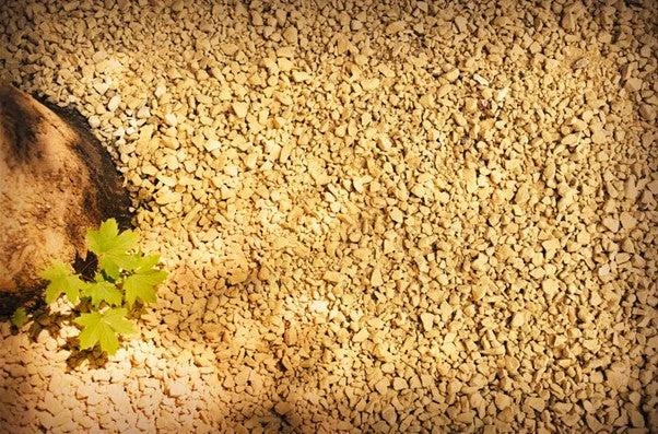 Cotswold Stone Chippings Bulk Bag 10 - 20mm - Image 4