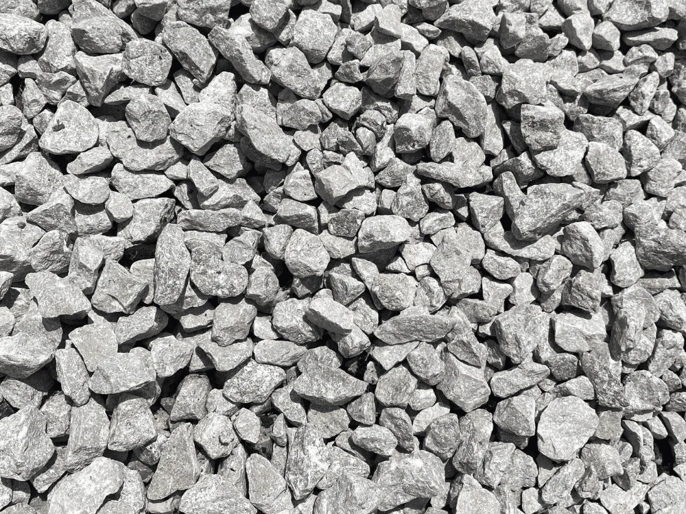 Derbyshire Peakstone Grey Gravel 14-20mm - 800kg Bulk Bag - Image 2