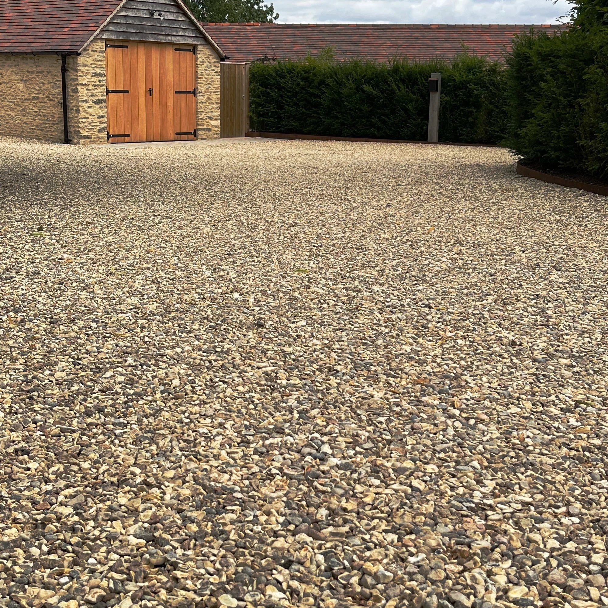 Gravel Grids Modular Permeable Containment System 500mm By 500mm By 40mm For Angular And Decorative Aggregate 5 To 35 Mm - Image 3