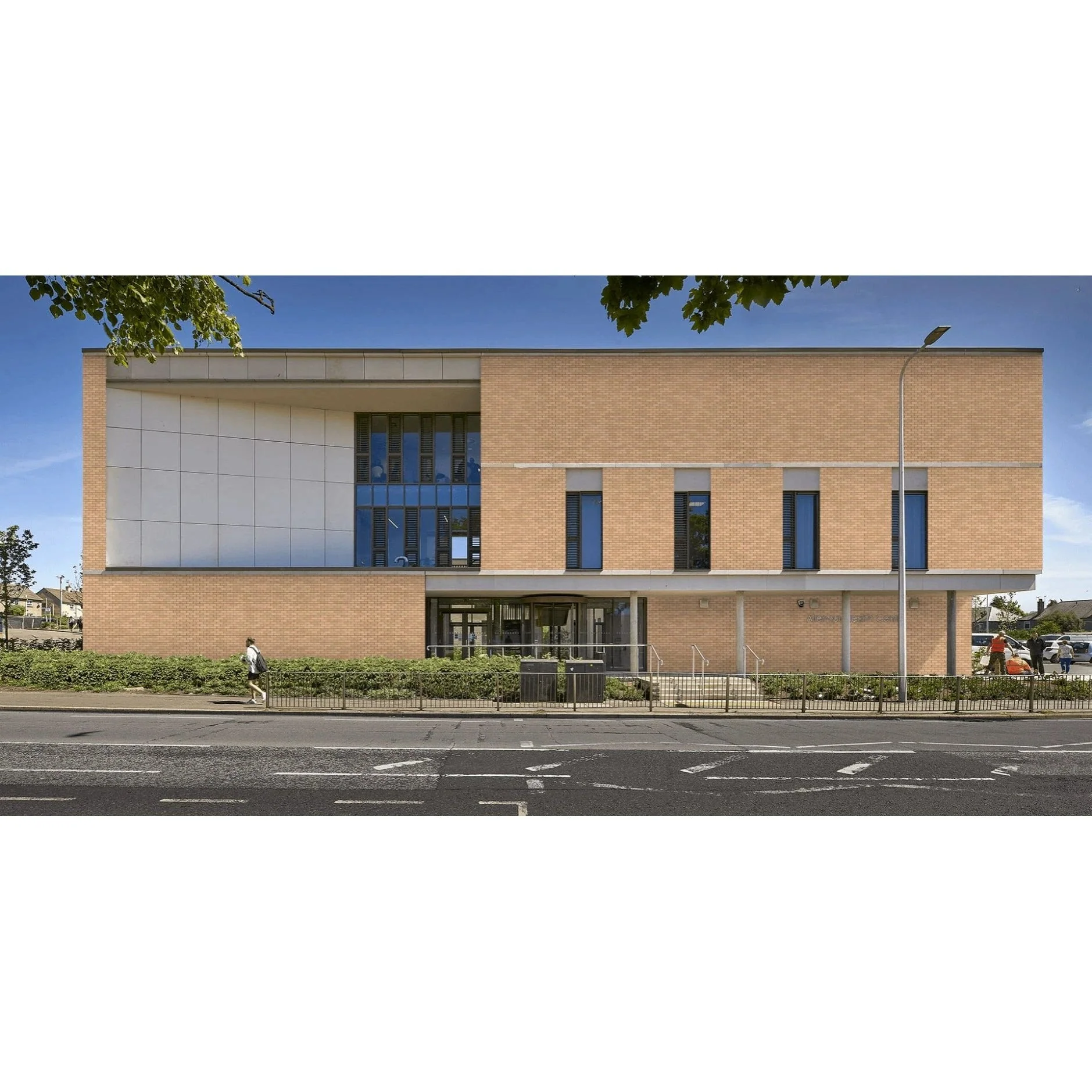 Ibstock Tradesman Millgate Buff Brick 65mm - Image 5