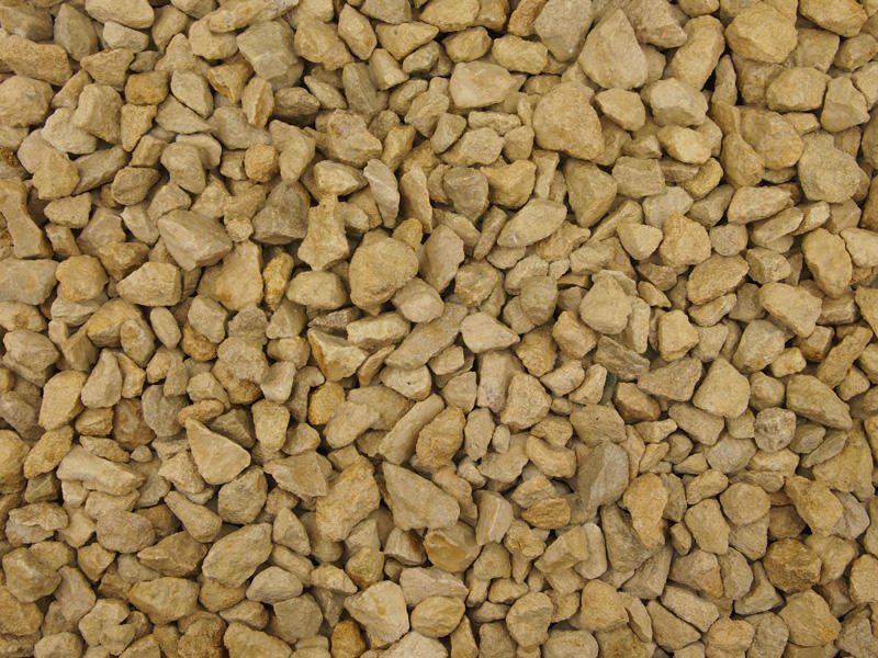 Limestone Cream Gravel 14mm 25/50 20kg Bags - Image 3