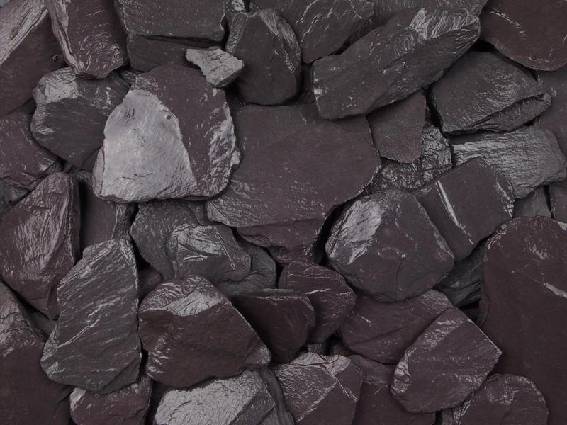 Midnight Blue Slate Chippings 40mm 25/50 20kg Bags - Image 2