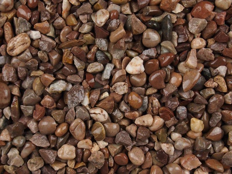 Rose Quartzite Gravel 20mm 25/50 20kg Bags - Image 2